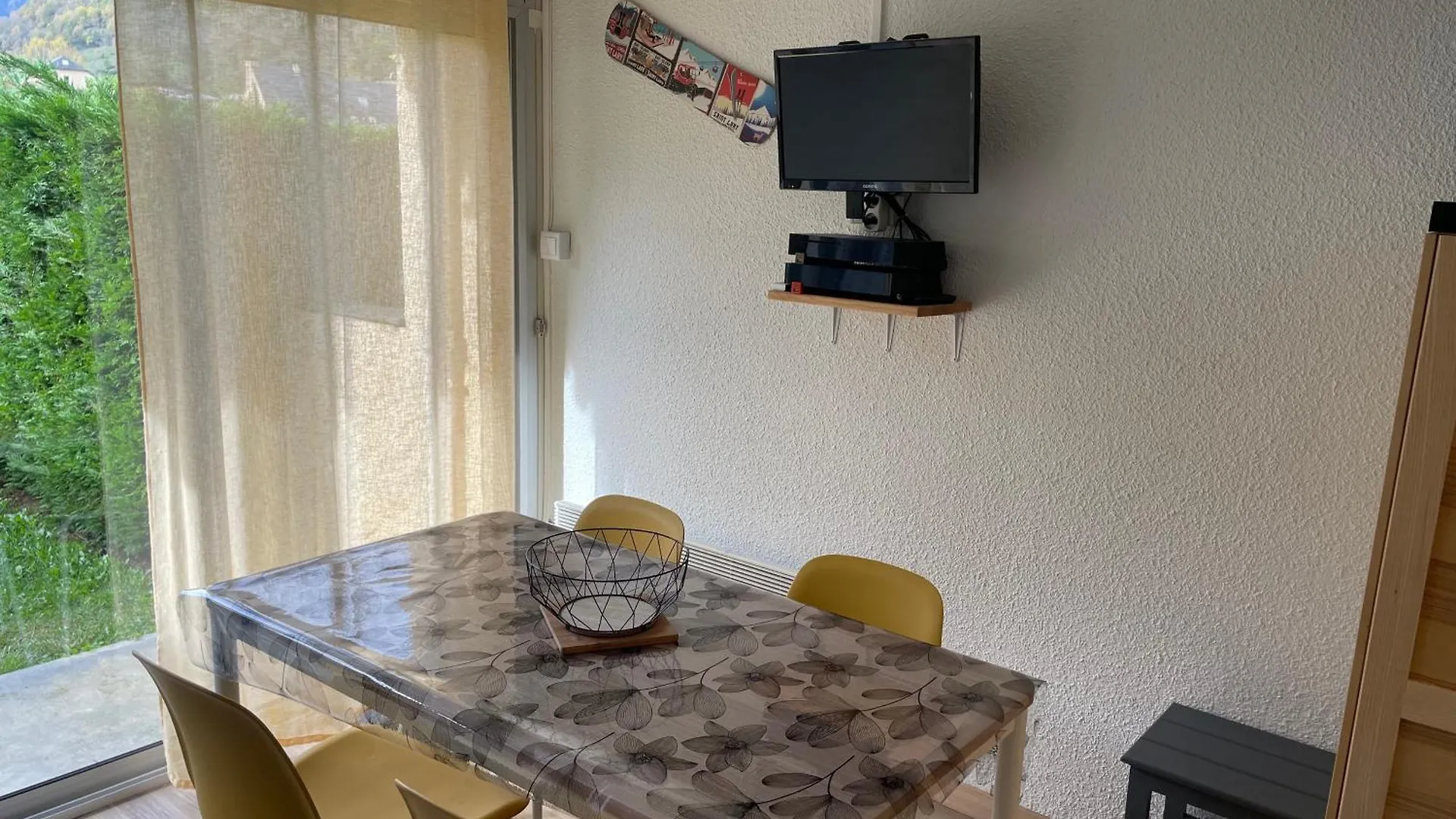 Apartment Appt Renove Saint-Lary-Soulan Village Avec Jardin