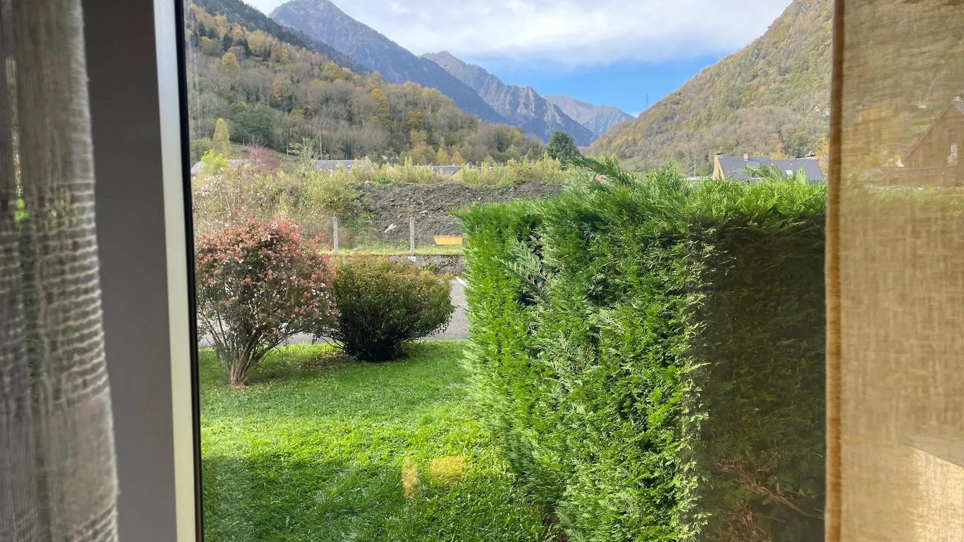 Apartment Appt Renove Saint-Lary-Soulan Village Avec Jardin